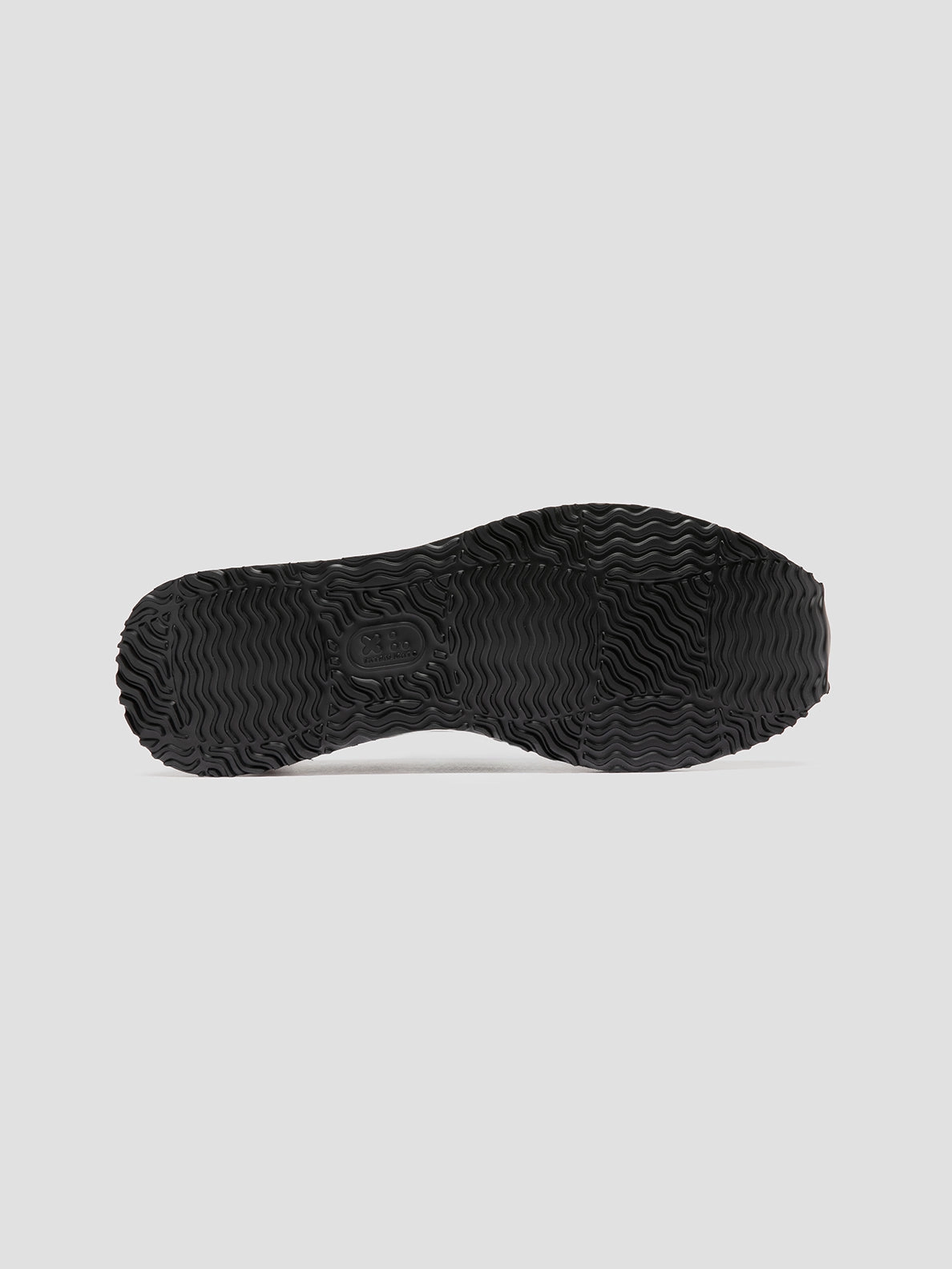 Rolling Motion ENTIRE 001 - Navy Suede Low Top Sneakers