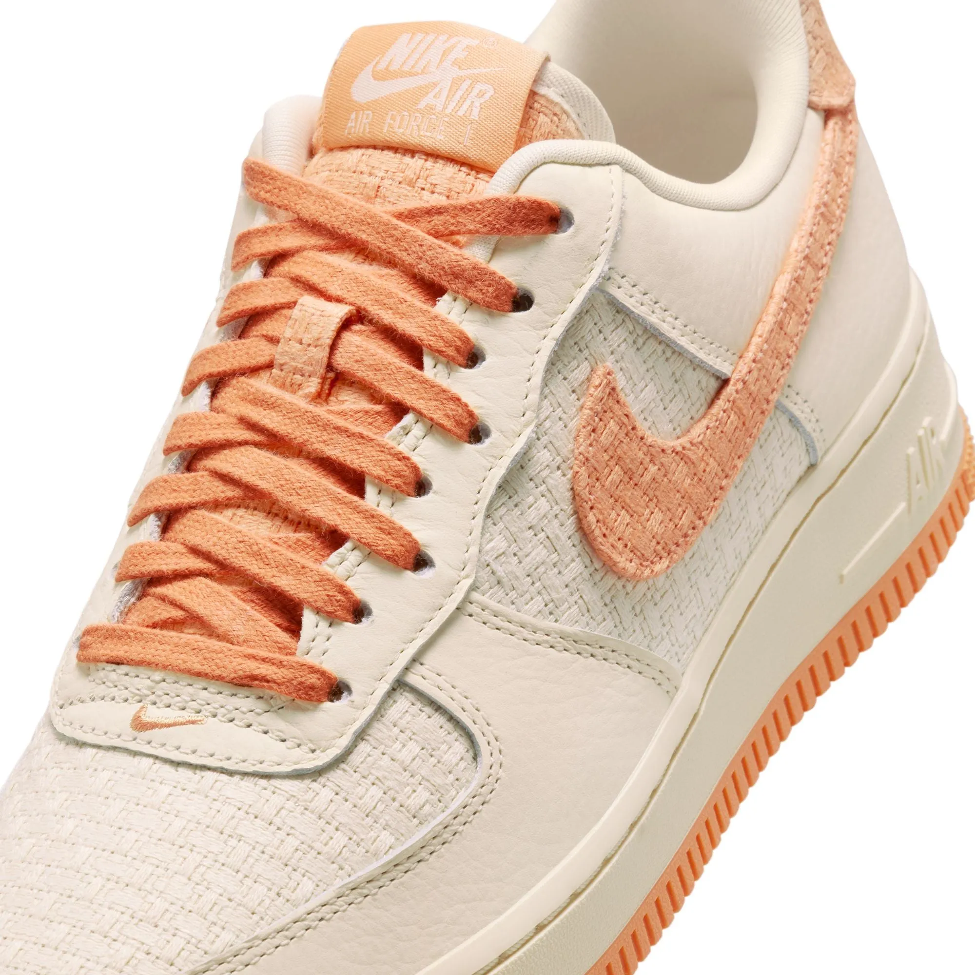 Comfort Technology Nike Womens Air Force 1 '07 Shoes