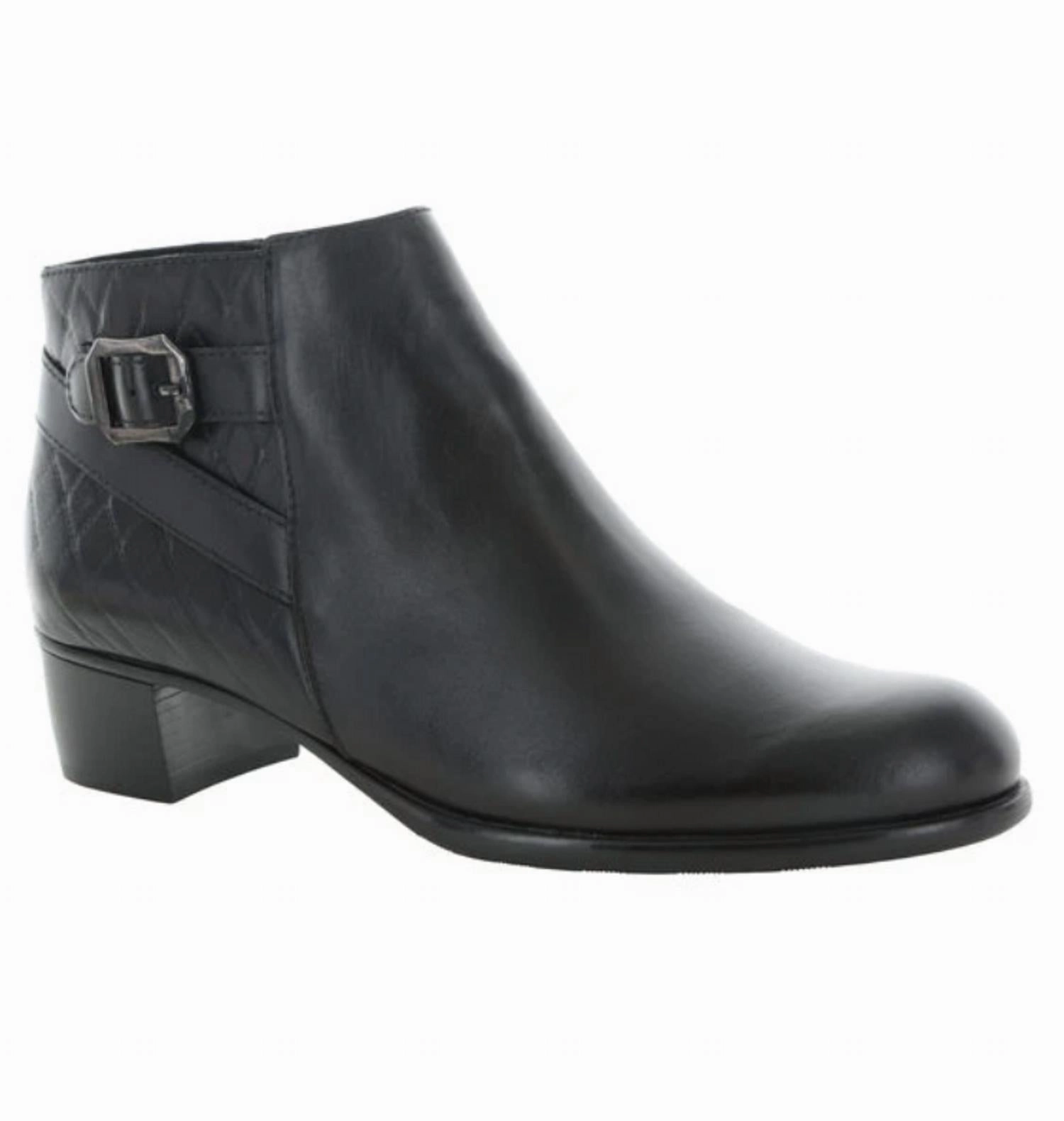 Construction Grade Shock Absorbing River Crossing Women's Jolynn Bootie In Black Leather