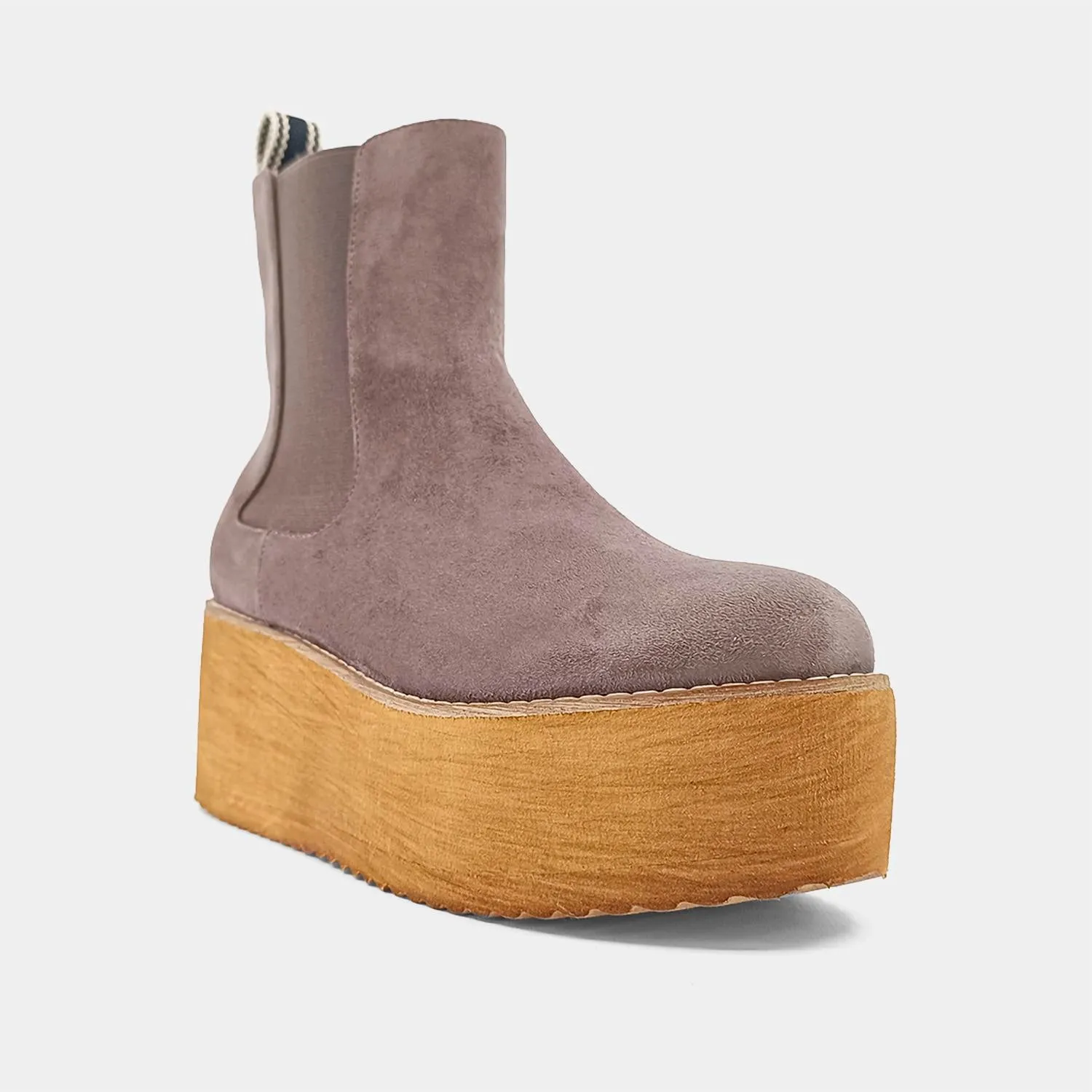 Yoshi Boot In Taupe Suede Seamless Comfort Urban Traveler