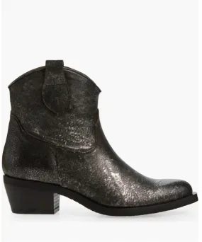 Provo Boots In Pewter Crackle Library Visit EVAOutsole