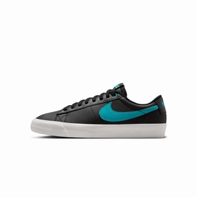 Nike SB Mens Blazer Low Pro GT Shoes well - fitting design