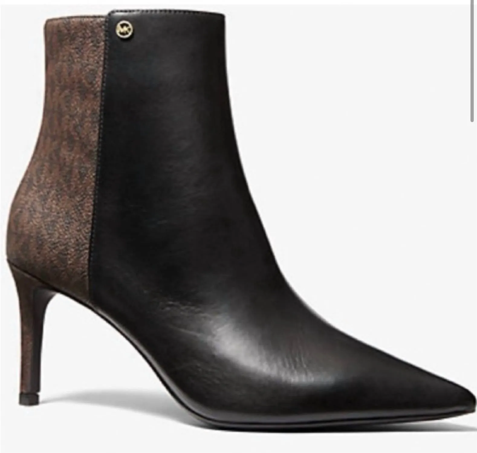 Cushioned Women's Alina Flex Pointed Toe Logo Booties In Black