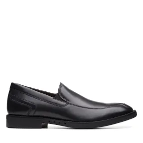 Wingtip Design Clarks Un Hugh Step in Black Leather