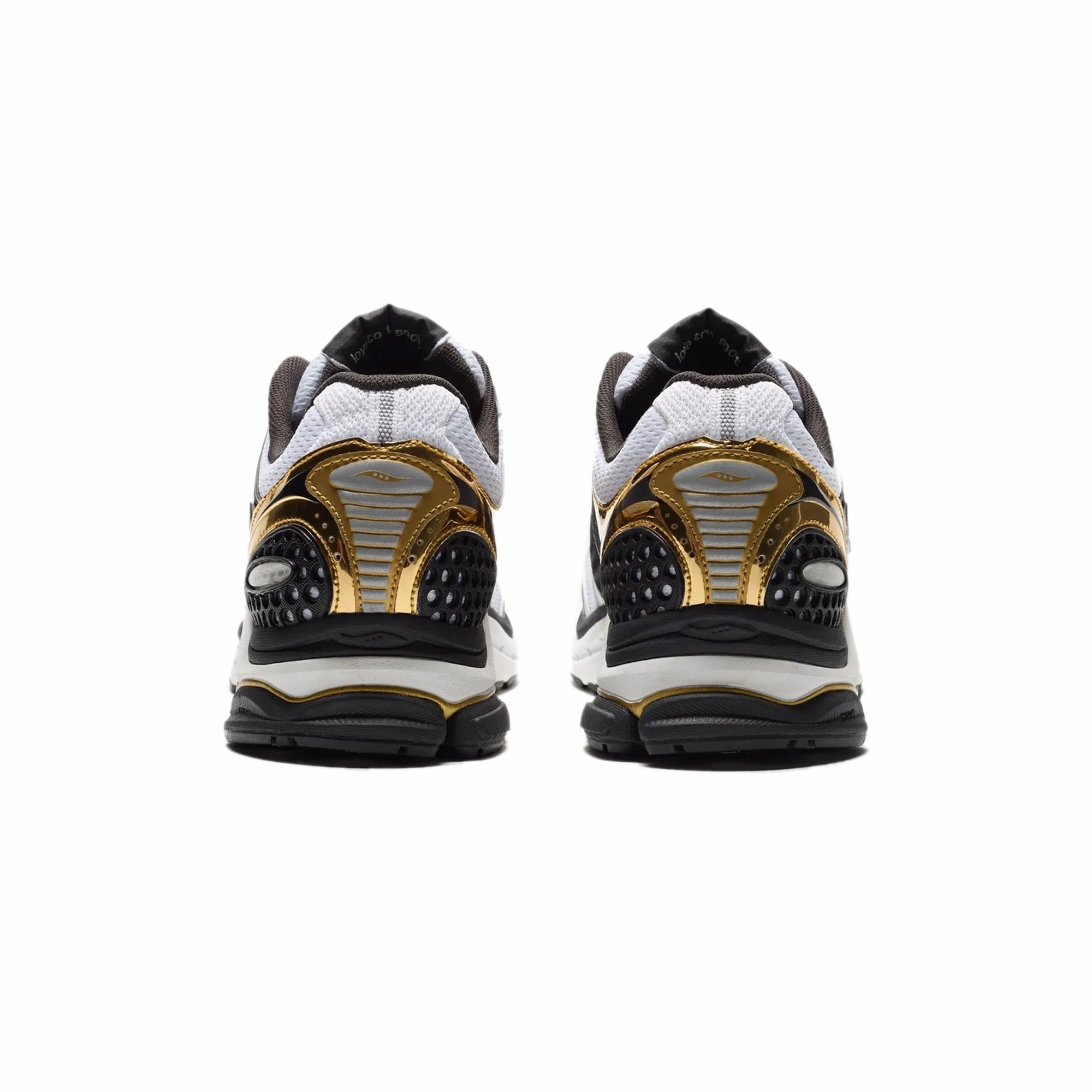 Removable Insole Noise   Reducing Saucony Mens Progrid Triumph 4 Shoes