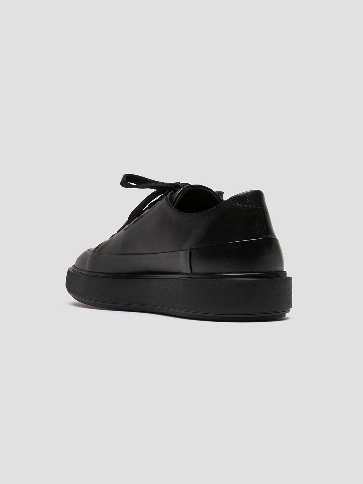Zip Up Closure Anti Friction RELEASE 001 - Black Leather Low Top Sneakers