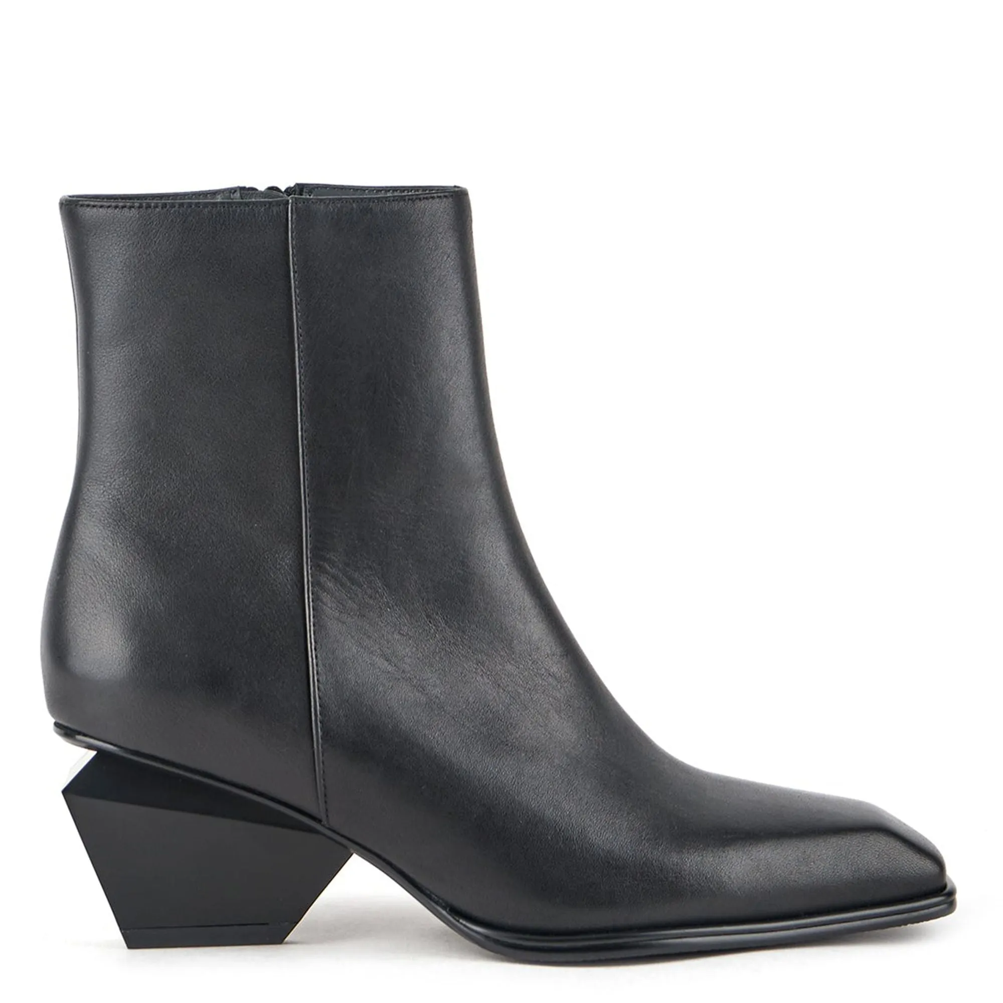 Jacky Bootie Ii Step Control