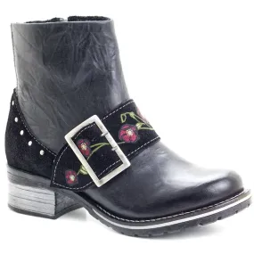 Smooth Finish Women's Kamilah Boot In Black