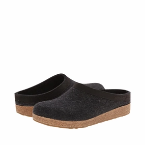 Haflinger Grizzly Wool Clog in Charcoal Training Comfortable Arch