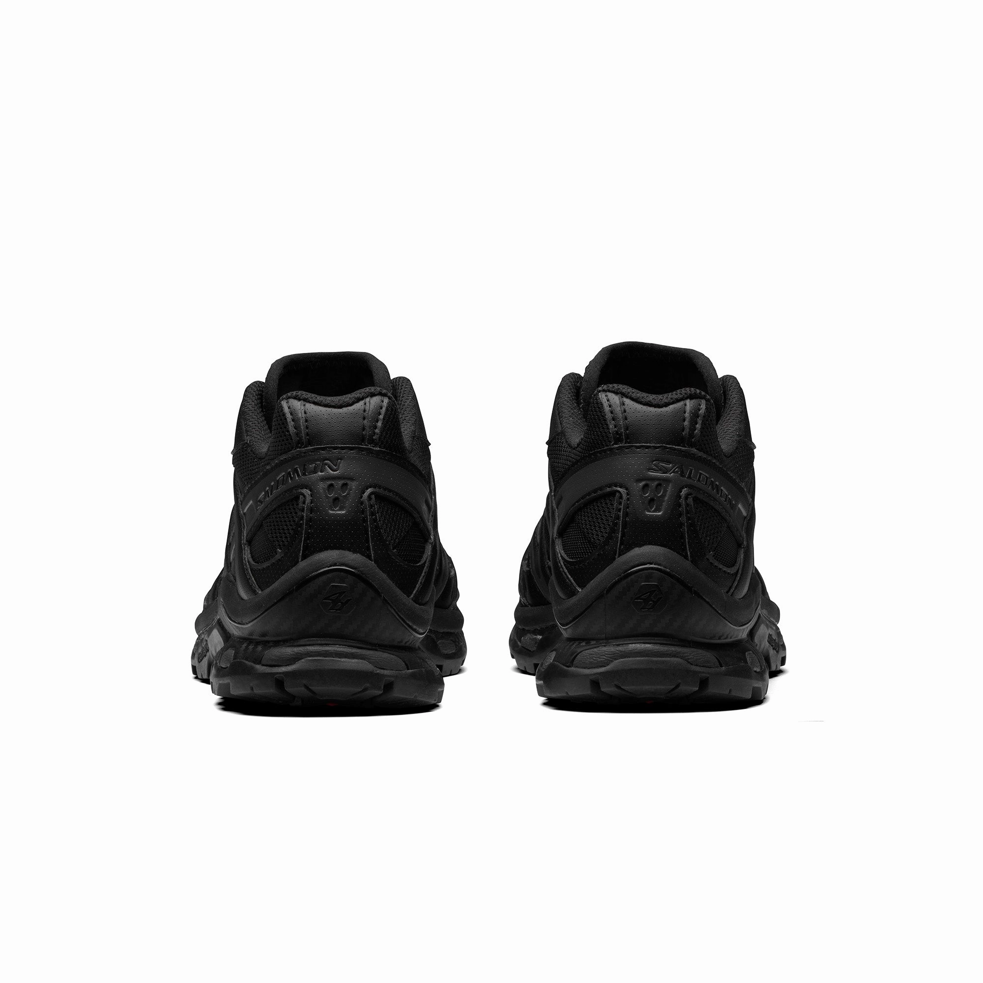 for short - distance running with elastic bands Salomon Mens XT-Quest Shoes