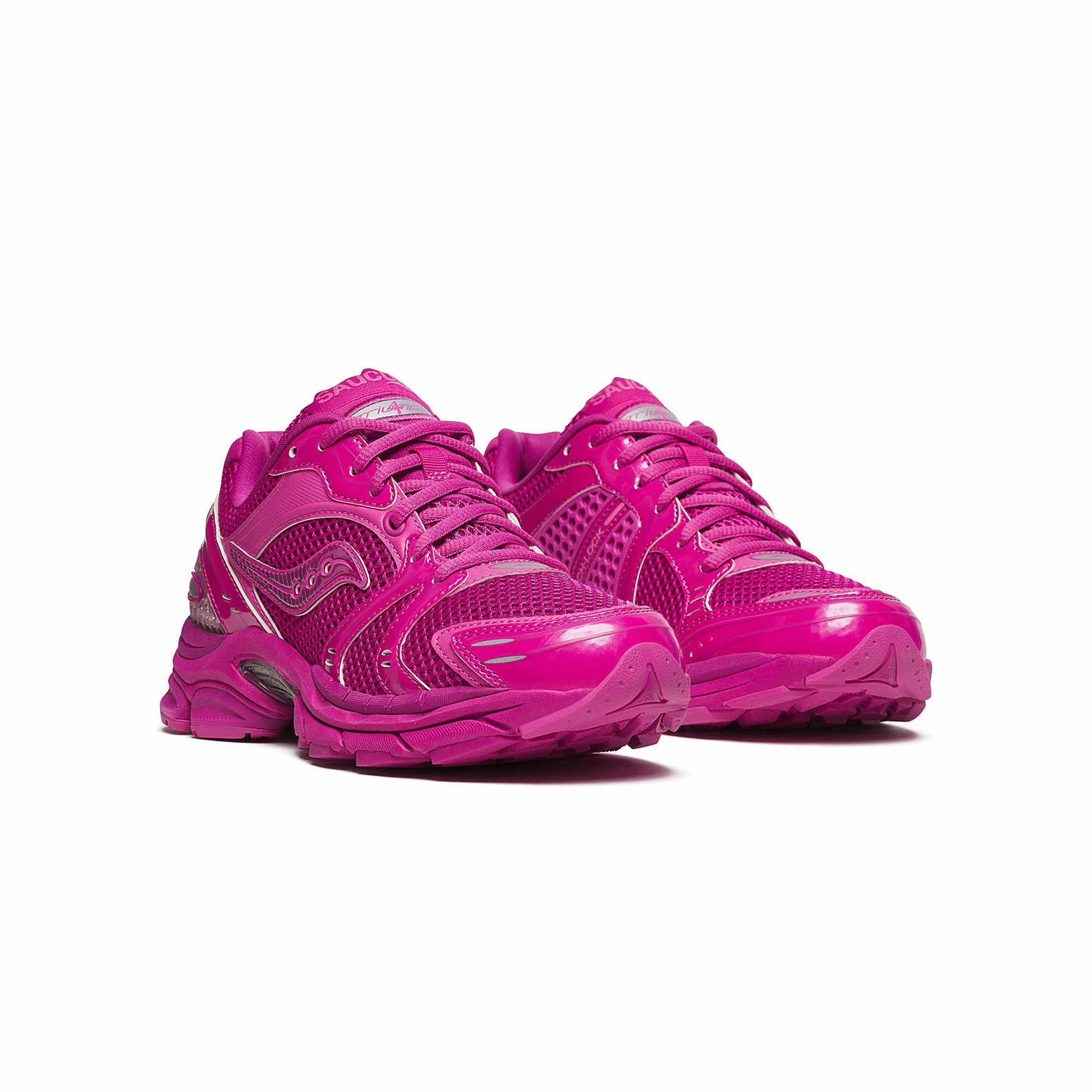 Upgraded design Walk Safe Saucony Womens Progrid Triumph 4 Shoes