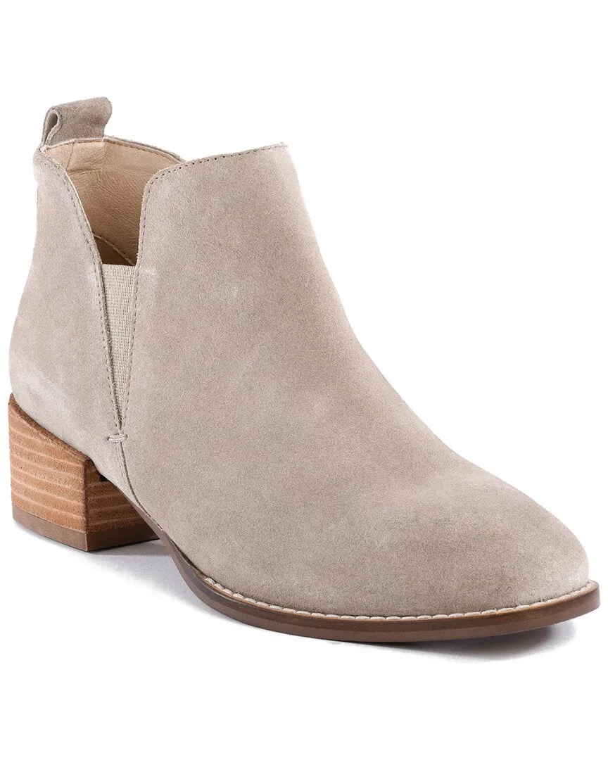 Seychelles Backstage Suede Boot Comfort Lining Remote Hiking