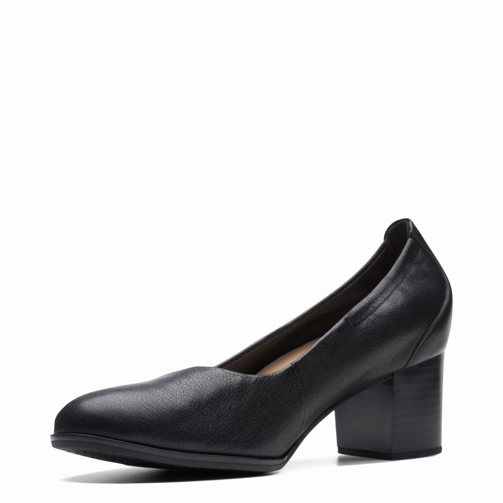 American Shade Euro Shade Clarks Women's Loken Step Leather Heeled Pump in Black