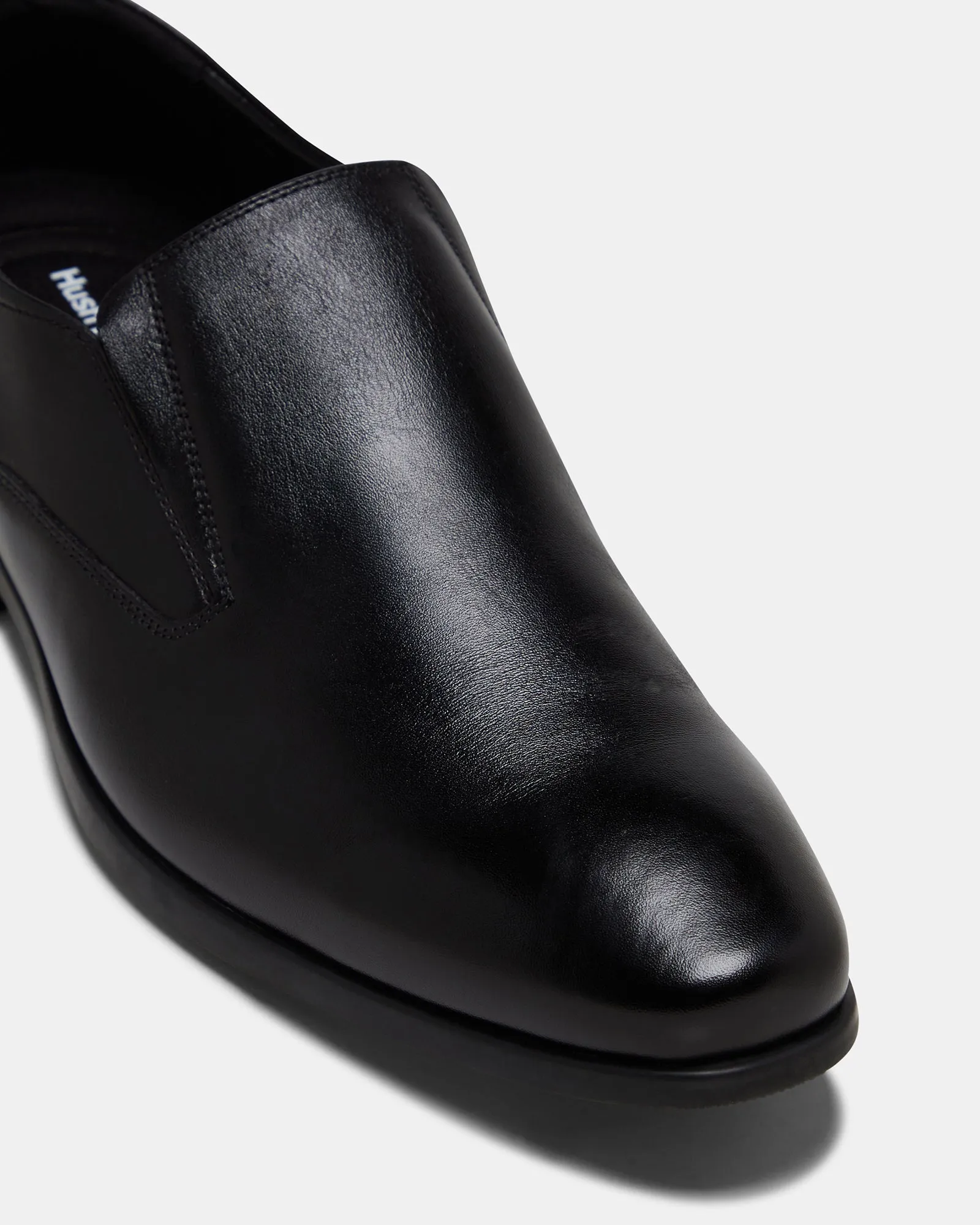 Nicholson Black Moisture wicking Calm Edge