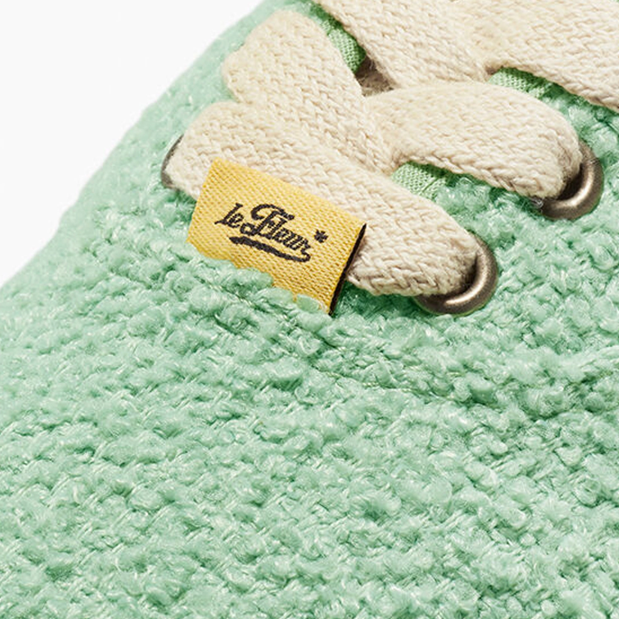 Soft Soles Catch Hike Converse Mens 1908 Naut-1 OX Shoes