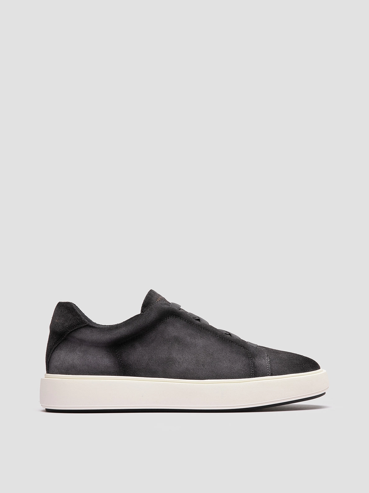 SLOUCH 001 - Blue Suede Low Top Sneakers Work Out