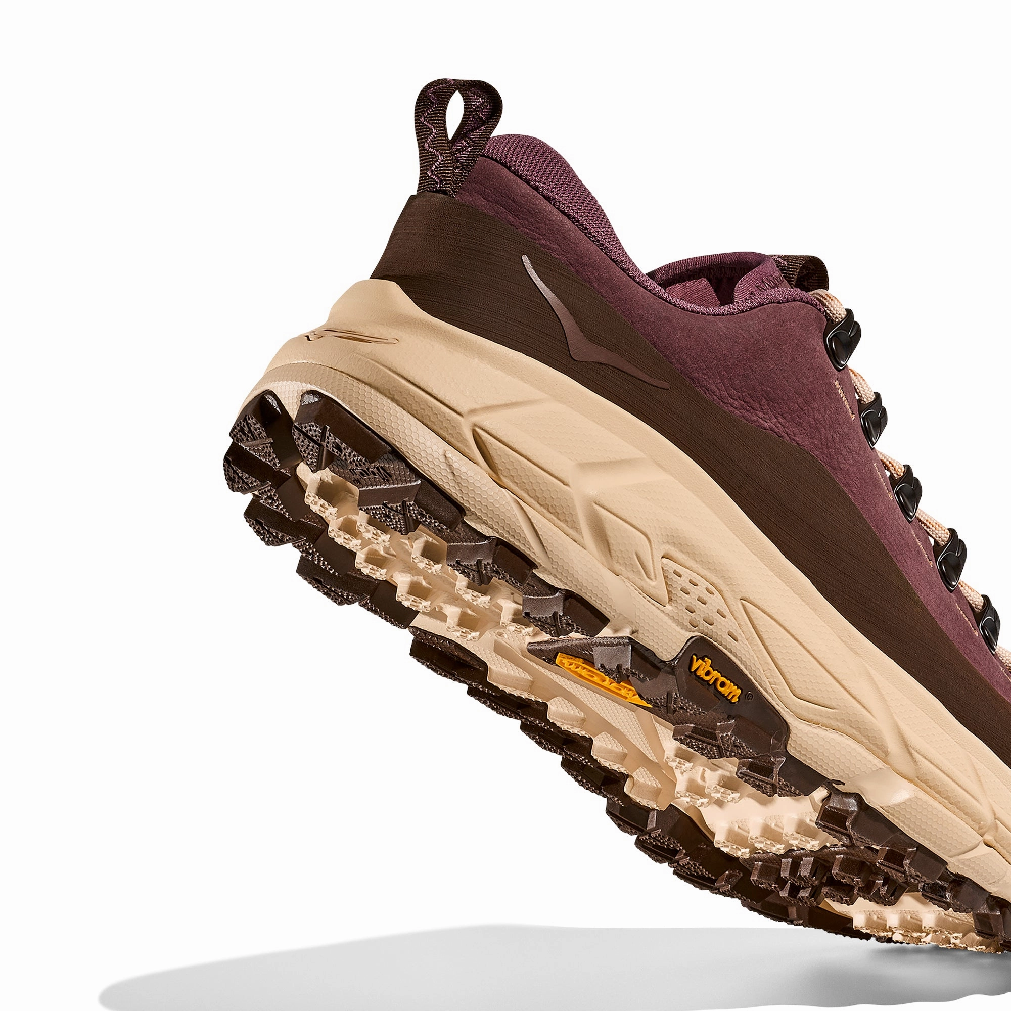 Dynamic Rolling Motion Hoka U Tor Summit Shoes