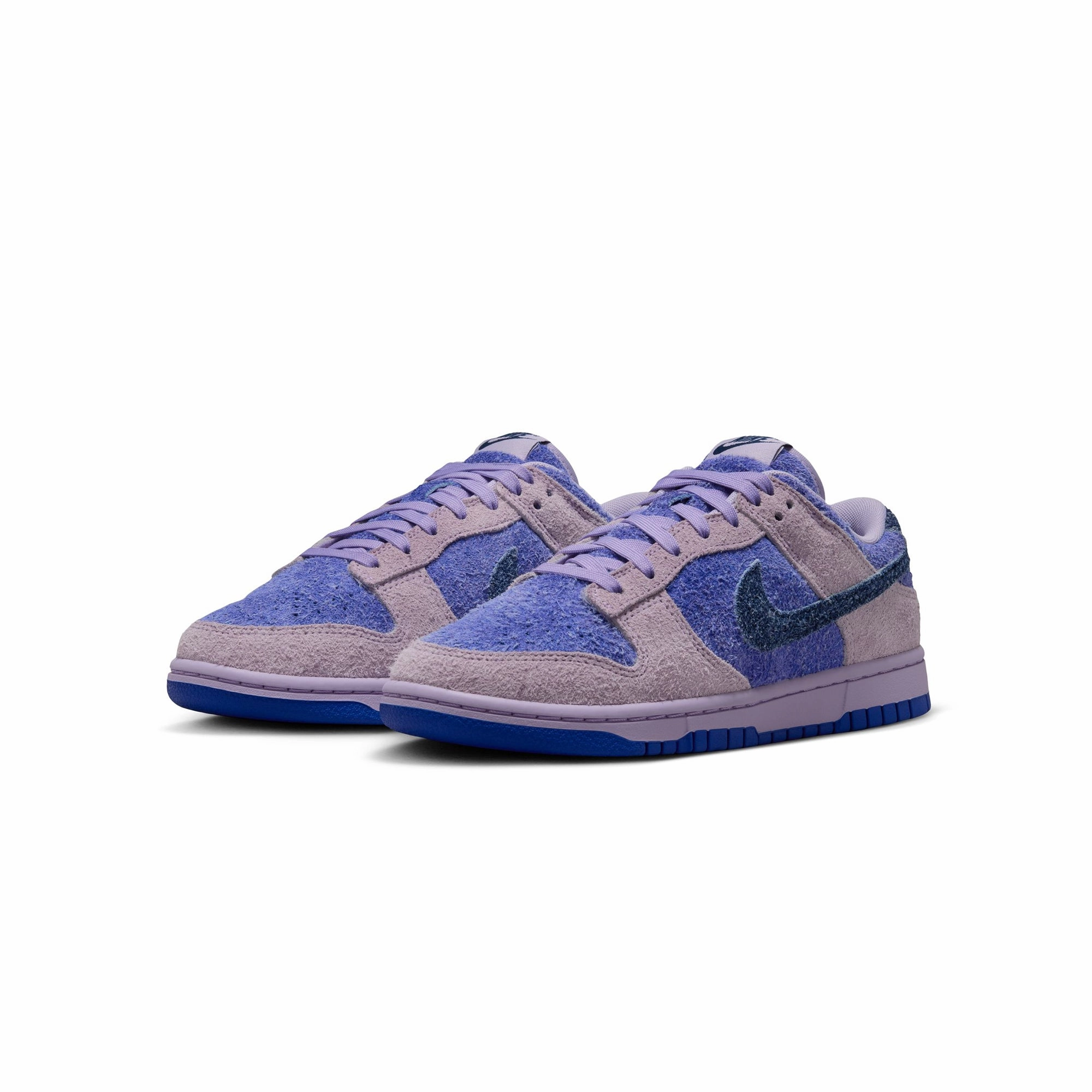 Nike Womens Dunk Low "Hydrangeas" Shoes lace - up design