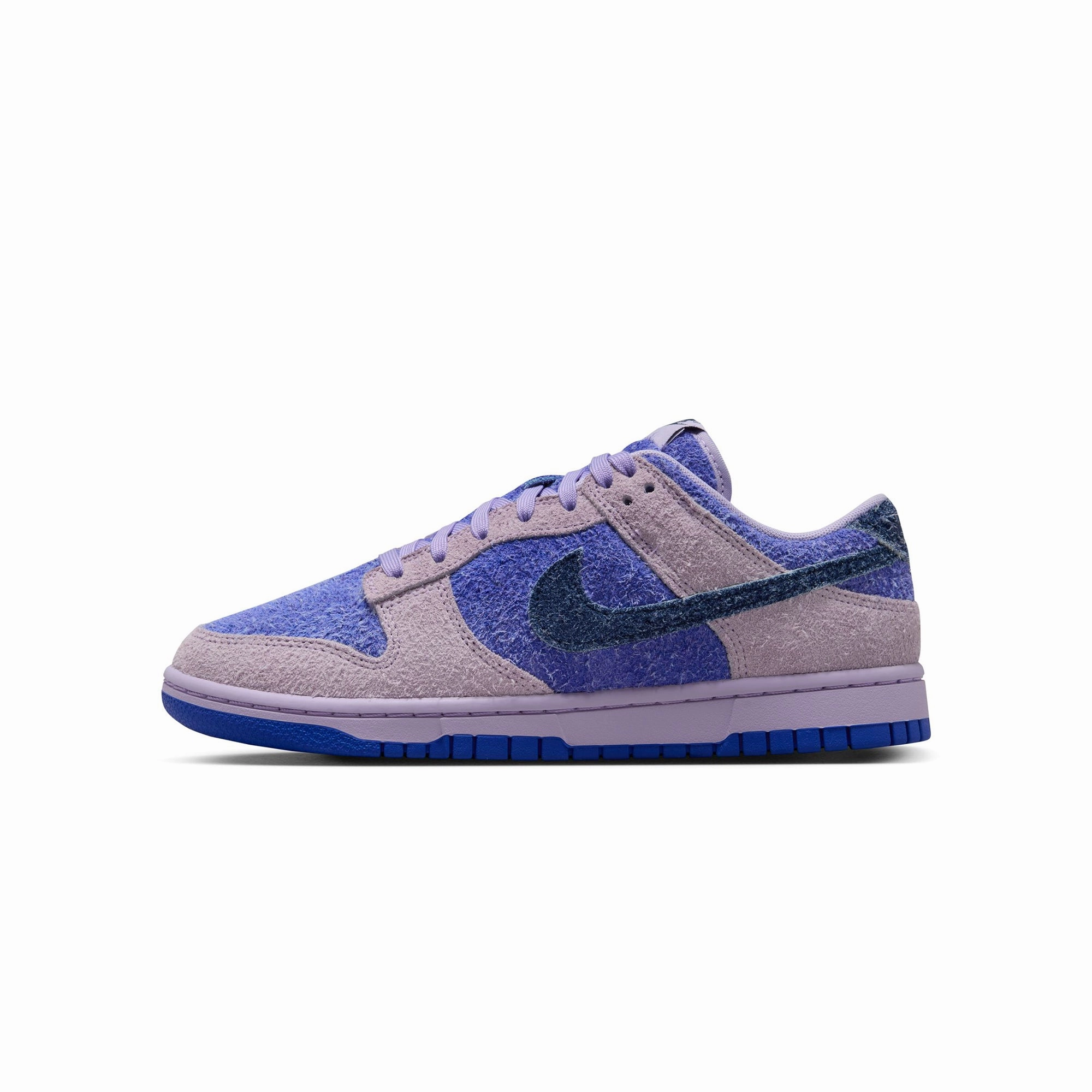 Ultra Responsive Foam Compound Nike Womens Dunk Low "Hydrangeas" Shoes