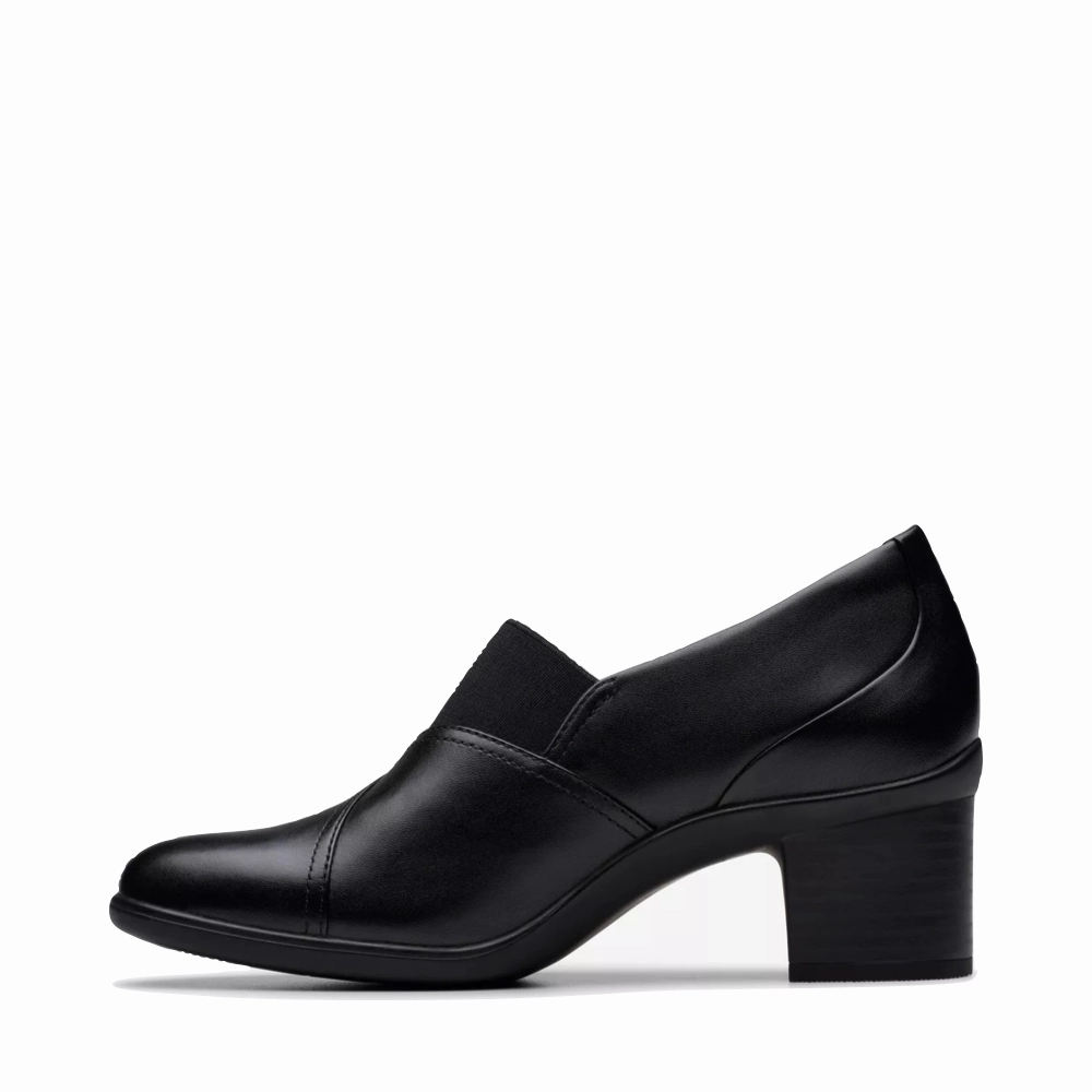 Corporate Casual Clarks Women's Shaya Tess Heeled Shoe in Black
