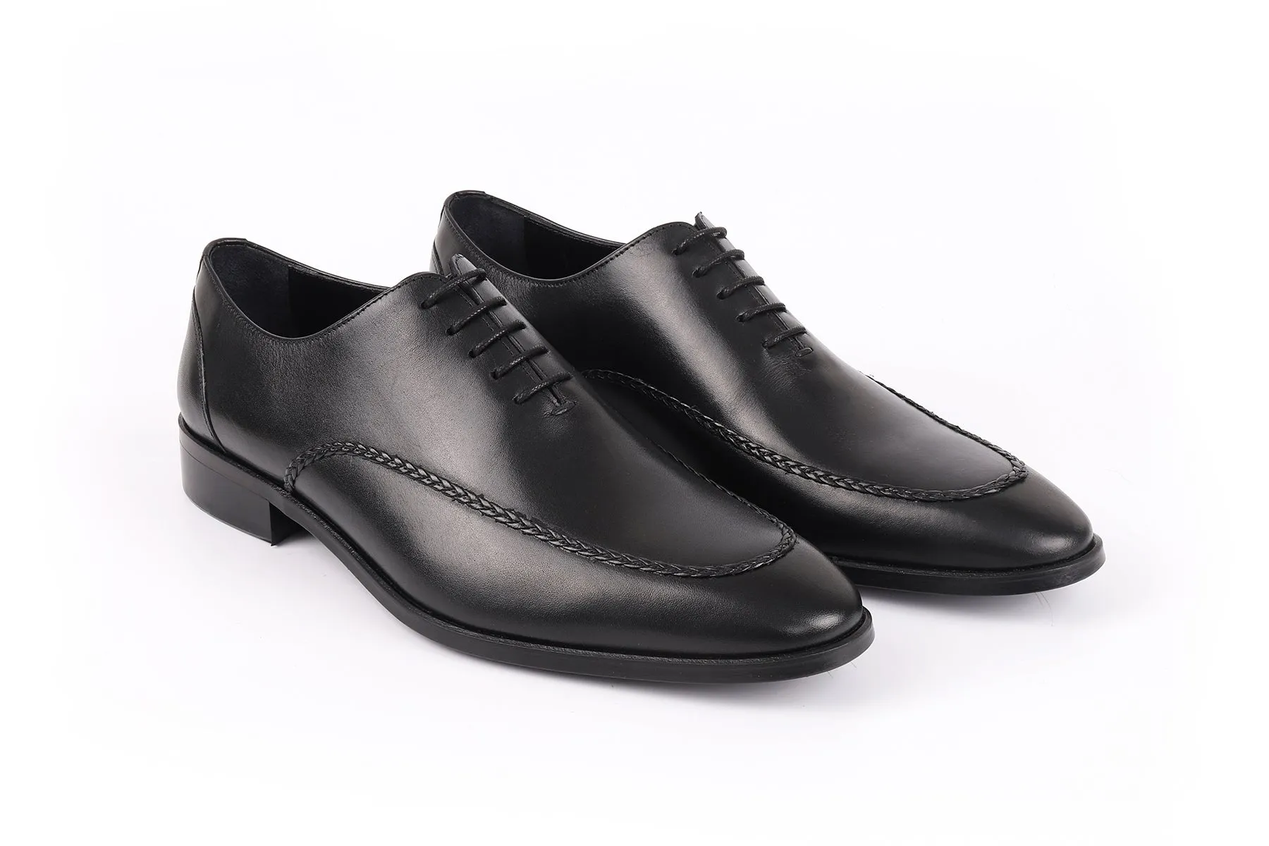 Frisco Oxford Dress Shoes Chisel Cut