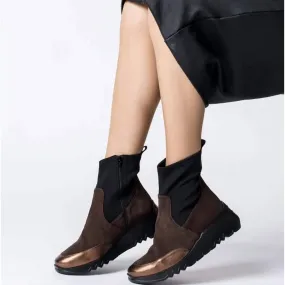 Contoured Footbed Shape Women Singapur Ankle Boots In Brown/gold/black