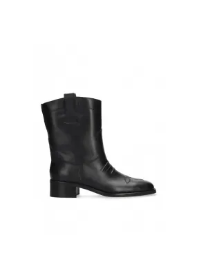 Women's Briana Ankle Boot In Black Flexible Frame Urban Traveler