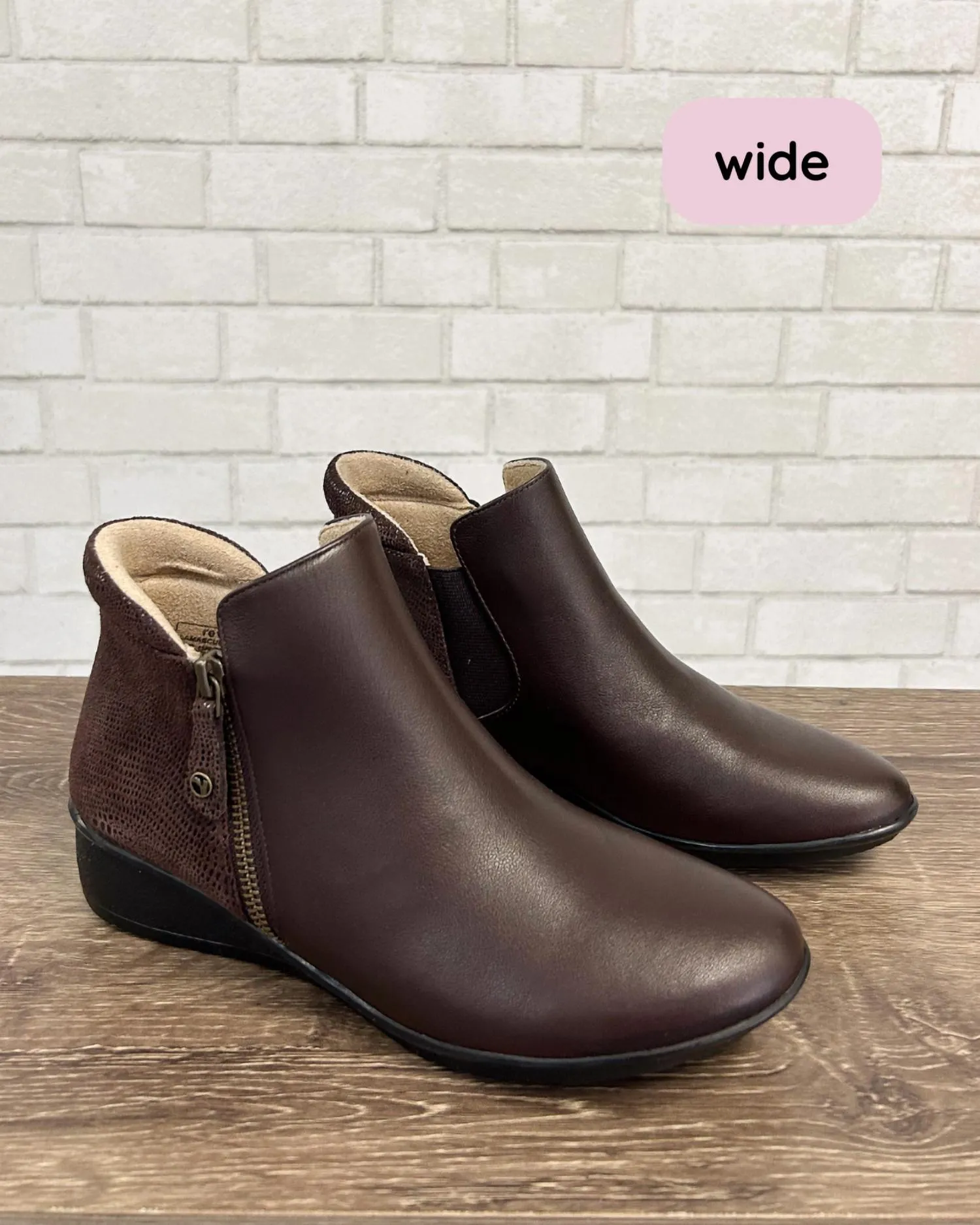 Women's Damascus Bootie In Brown Padded Interior Comfort Seeker Insulated Rainy Days