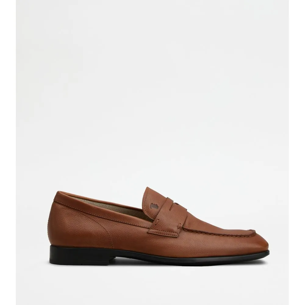 Tod's Loafers in Leather Executive Shade Urban Commute