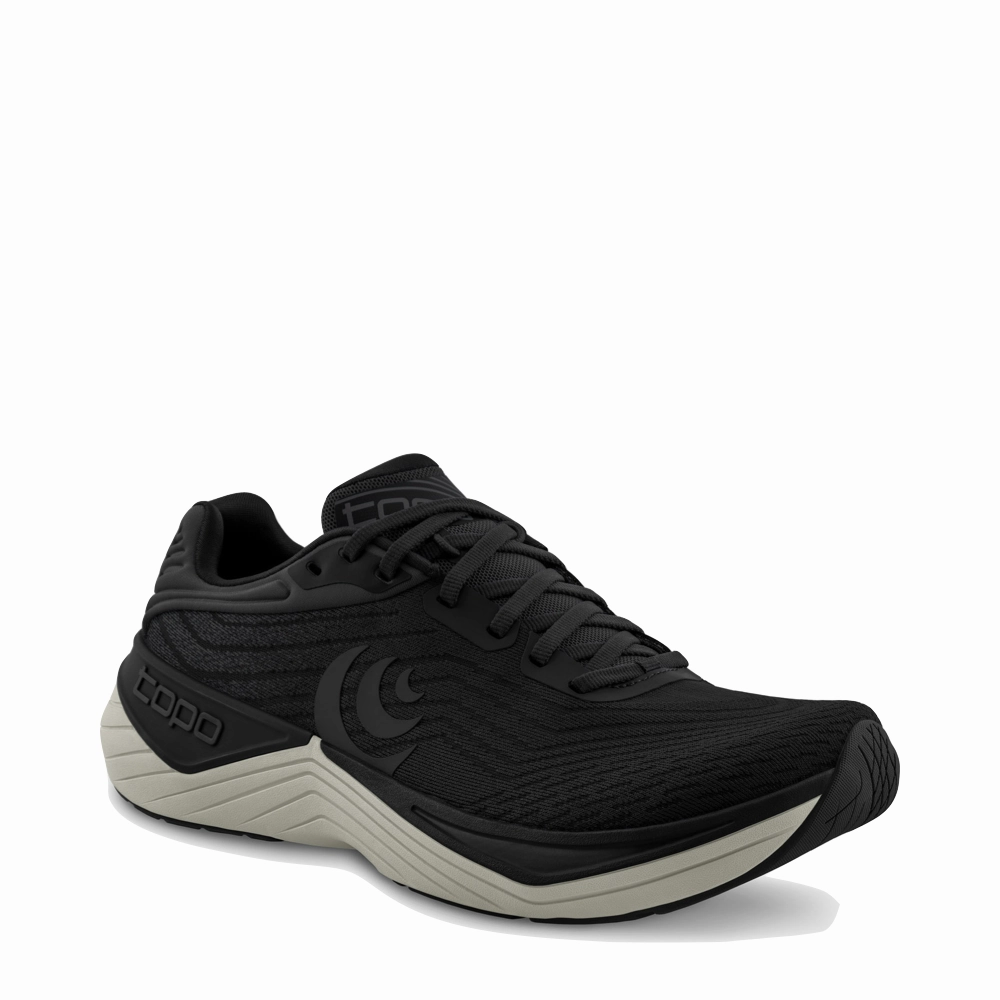 Effortless Entry High   Quality Topo Men's Ultrafly 5 Sneaker in Black/Charcoal