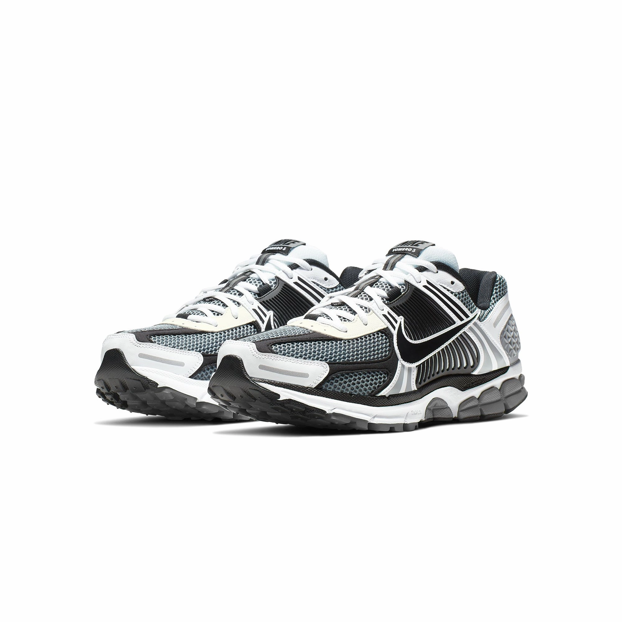Secure Comfort Award-winning design Nike Mens Zoom Vomero 5 SE SP Shoes