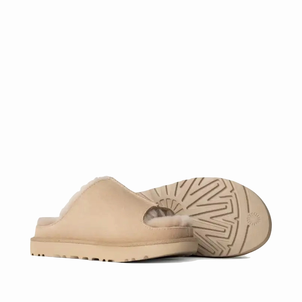 Casual Outdoor Use Ugg Women's Greenport Slide in Sand