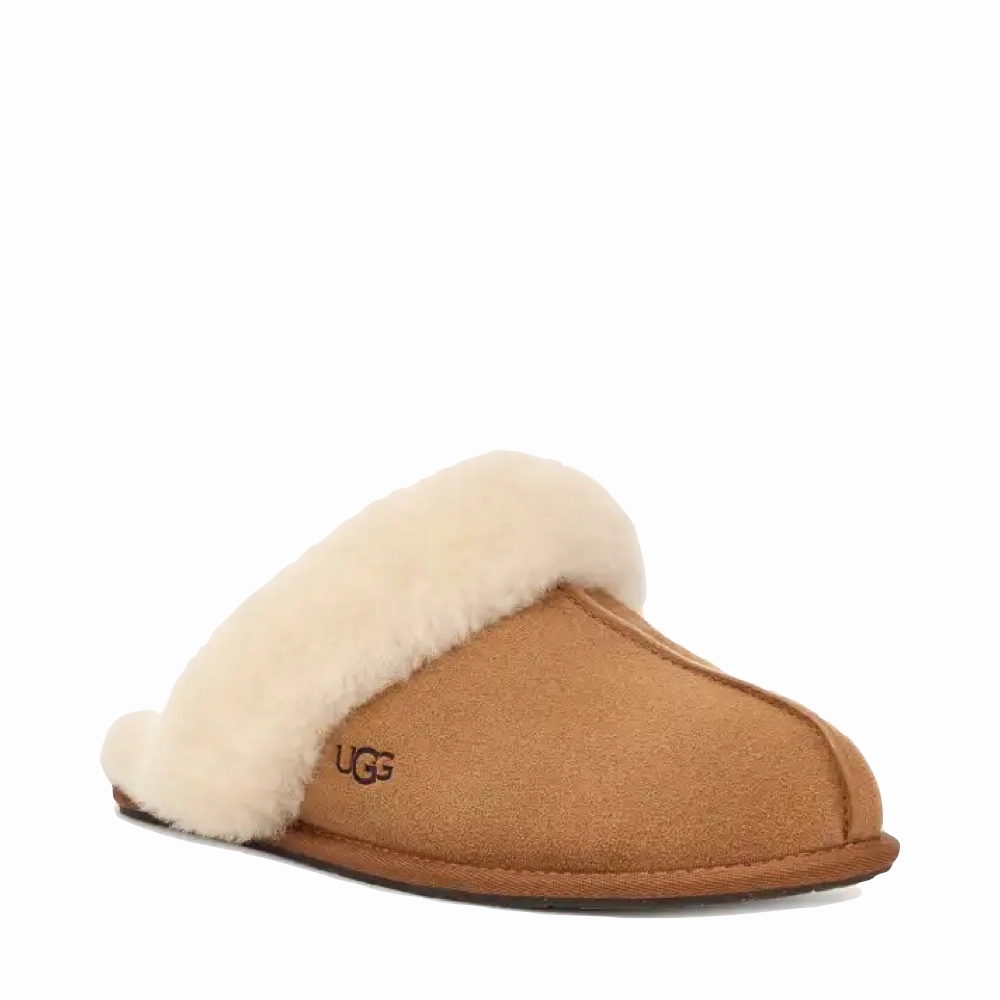 UGG Women's Scuffette II Slipper in Chestnut Comfort Sandals