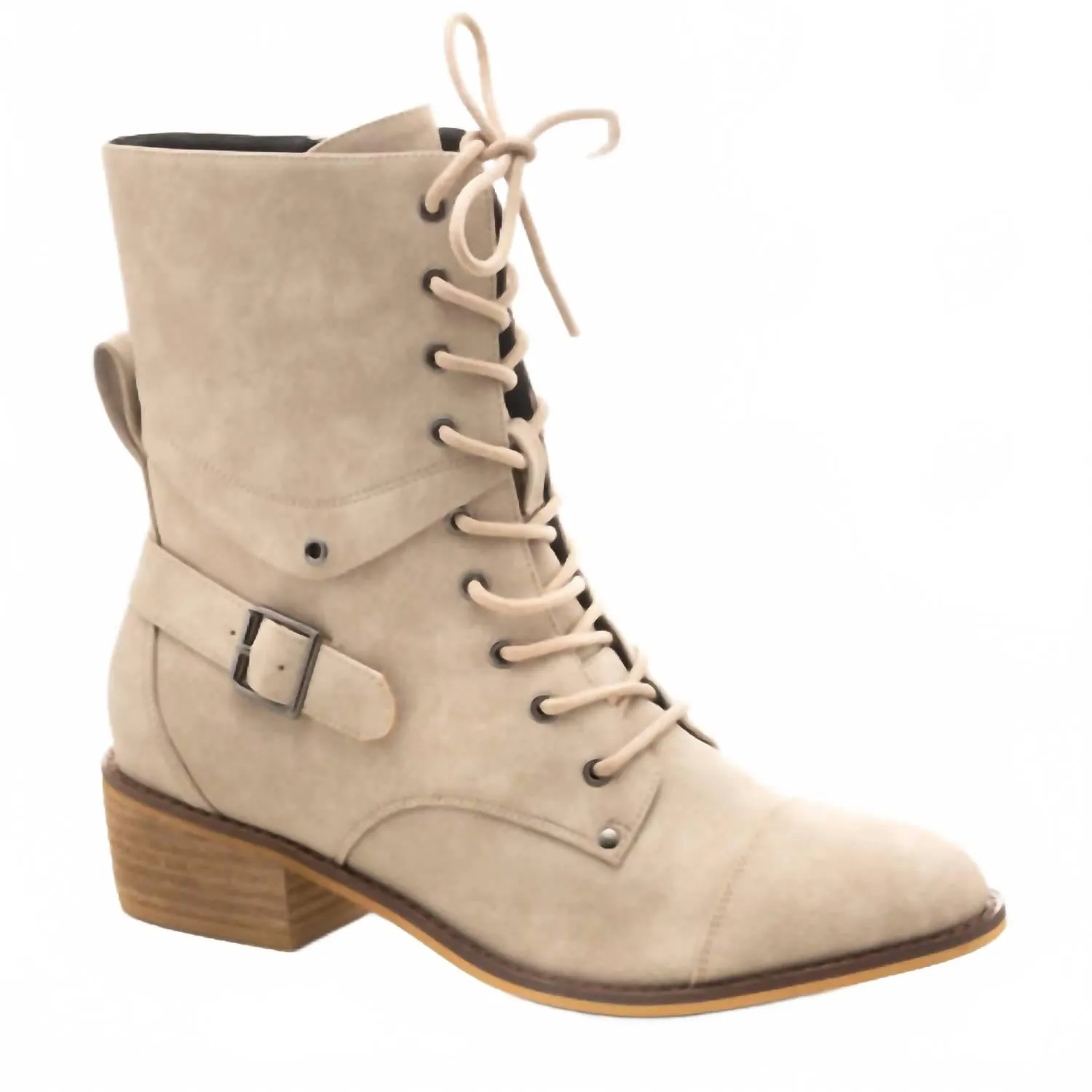 Stud Look Women's Hocus Pocus Boots In Beige