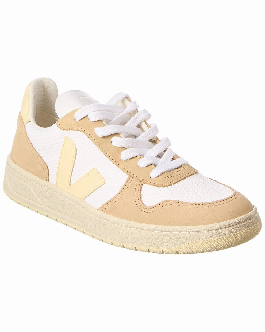 Maximum Support Hyperboloid Midsole Design VEJA V-10 Leather & Mesh Sneaker