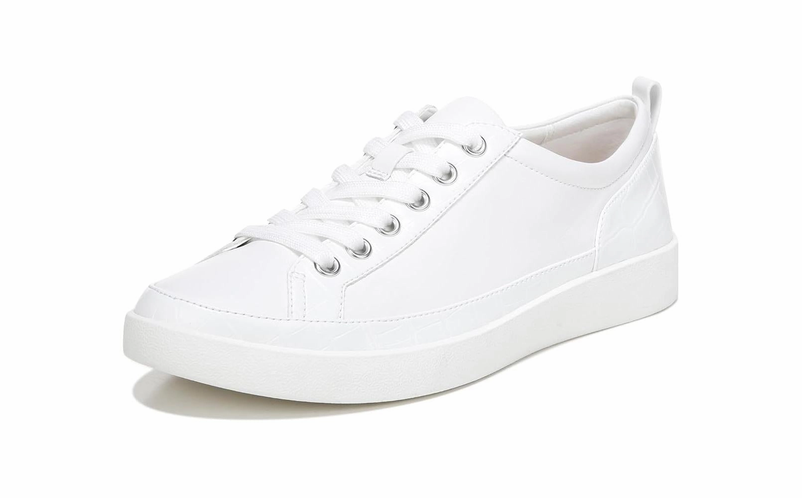 GPS - enabled Vionic Womens Winny Sneaker - White Leather