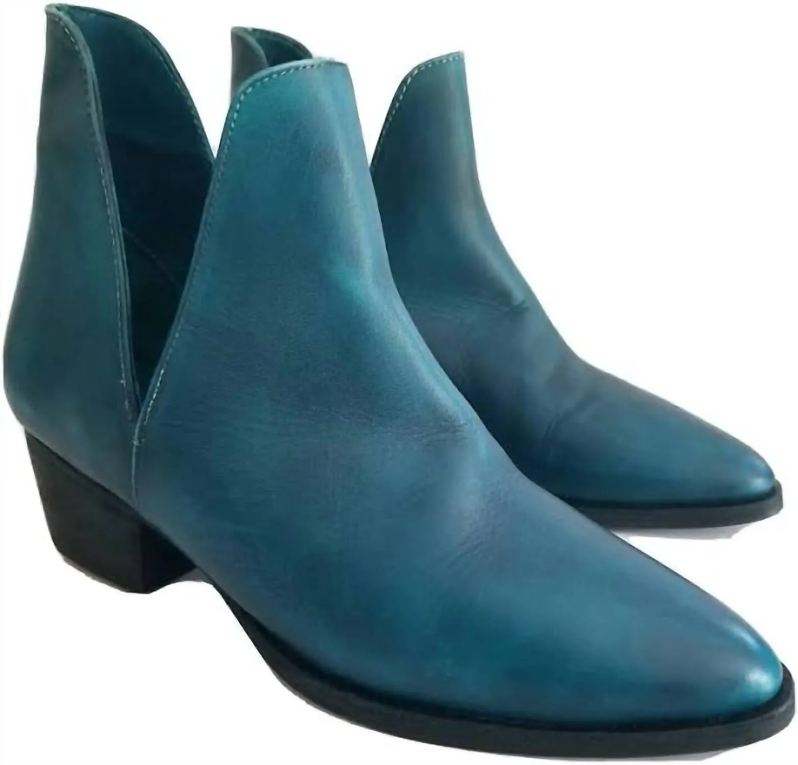 Trendy Footwear Charm Double V Ankle Boot In Ink