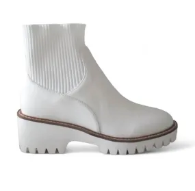 Women's Blaire Boot In White Slip Resistant Work Commute