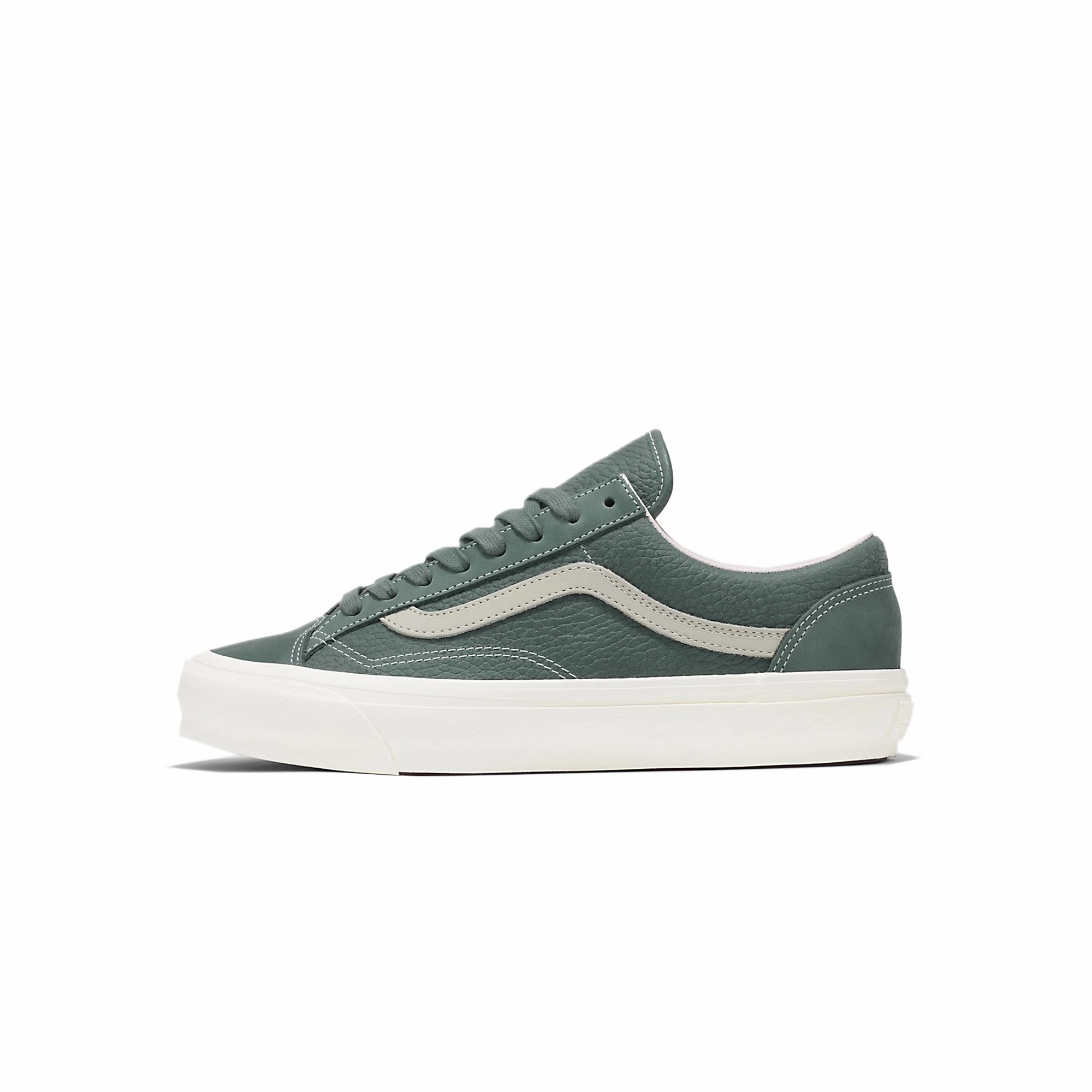 Weekend Walks Vans Mens Old Skool LX Shoes