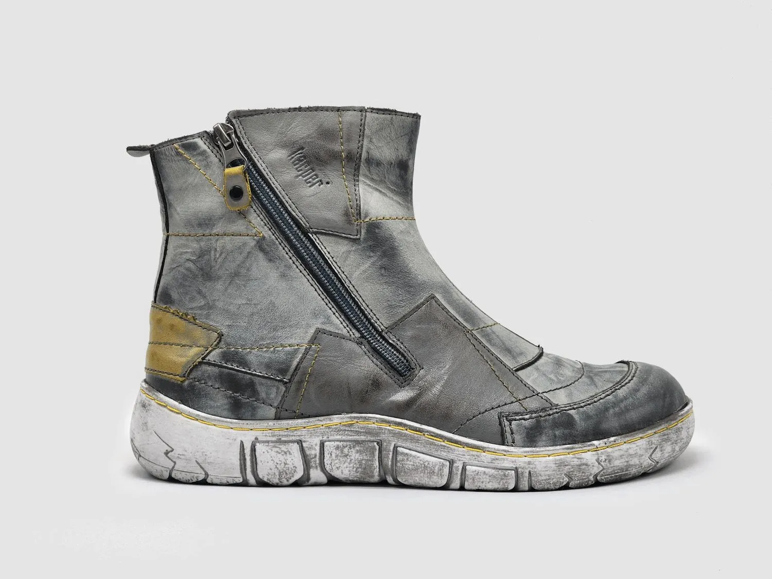 Reinforced Form Nature Lover Reinforced Form Weather Resistant User Women's Original Wool-Lined Zip-Up Leather Boots In Grey