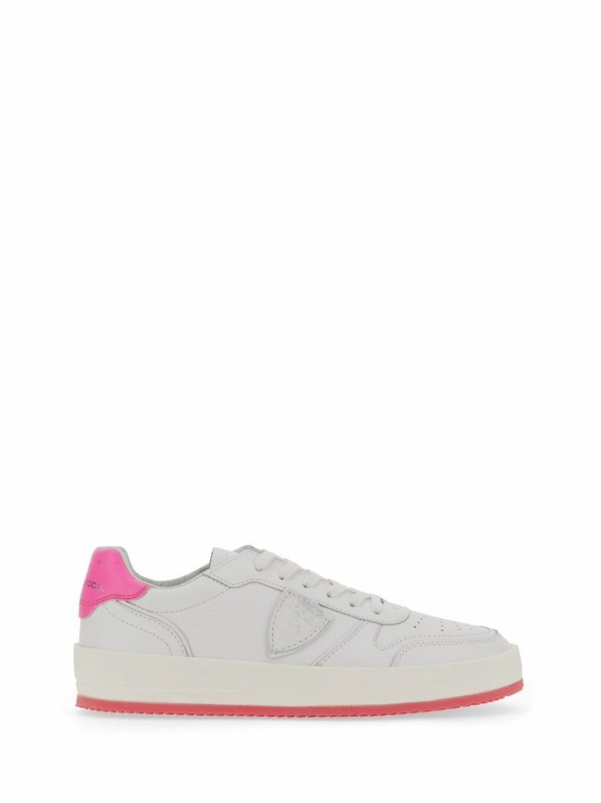 White Sneakers With Contrasting Pink Accents Torsion Spring Mechanism