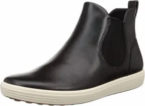 Crisp Look Chelsea Ankle Boots In Black