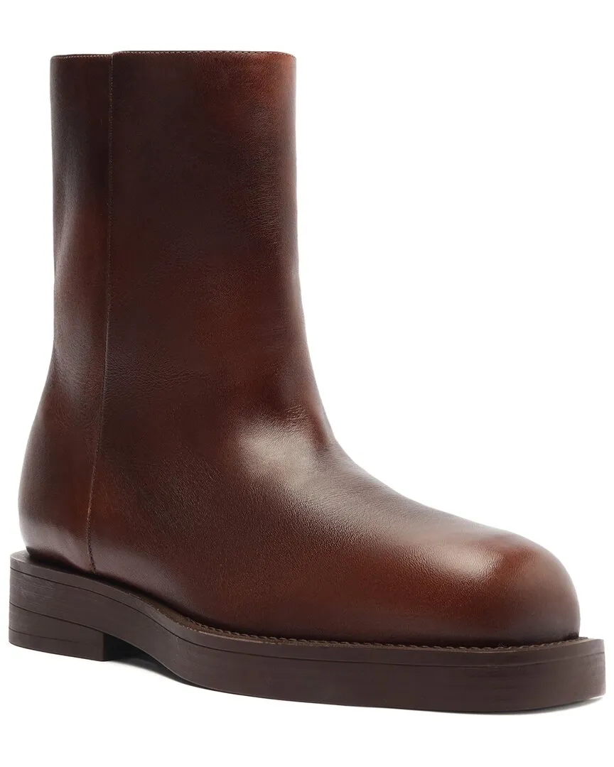 Comfortable Balance Feather Light Outdoor Trek SCHUTZ Jamie Leather Bootie