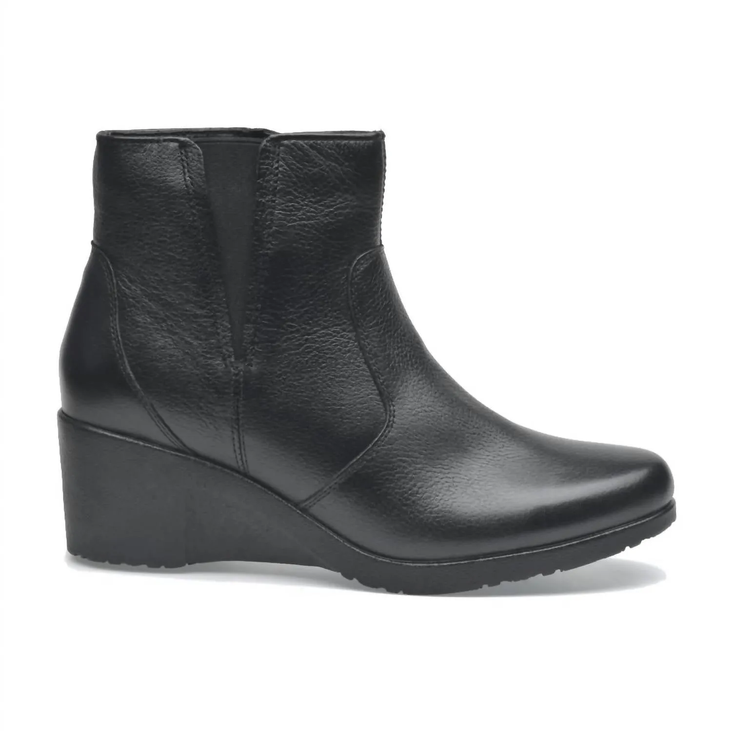 Active Wear Leather Jambu Boots In Black