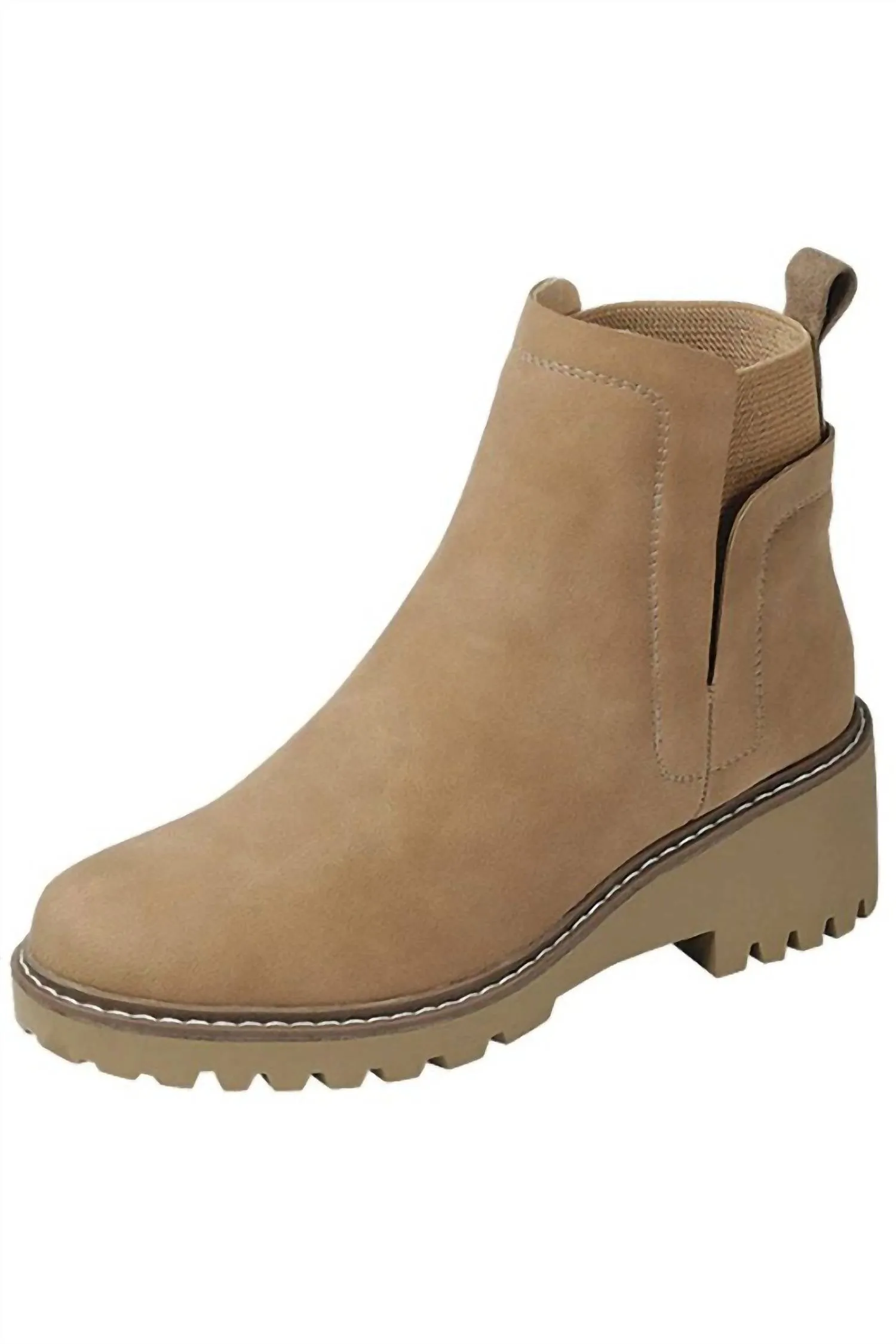 Woman's Mug Boot In Brown Light Step