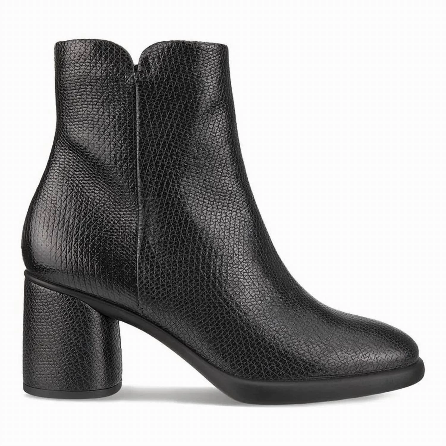 Outdoor Adventure Women's Sculpted Lx 55 Boots In Black