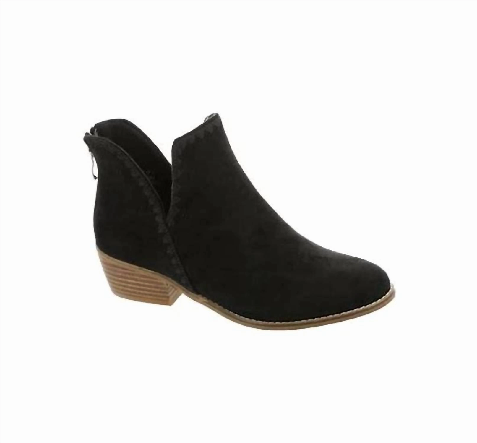Women's Spice It Up Boots In Black All weather