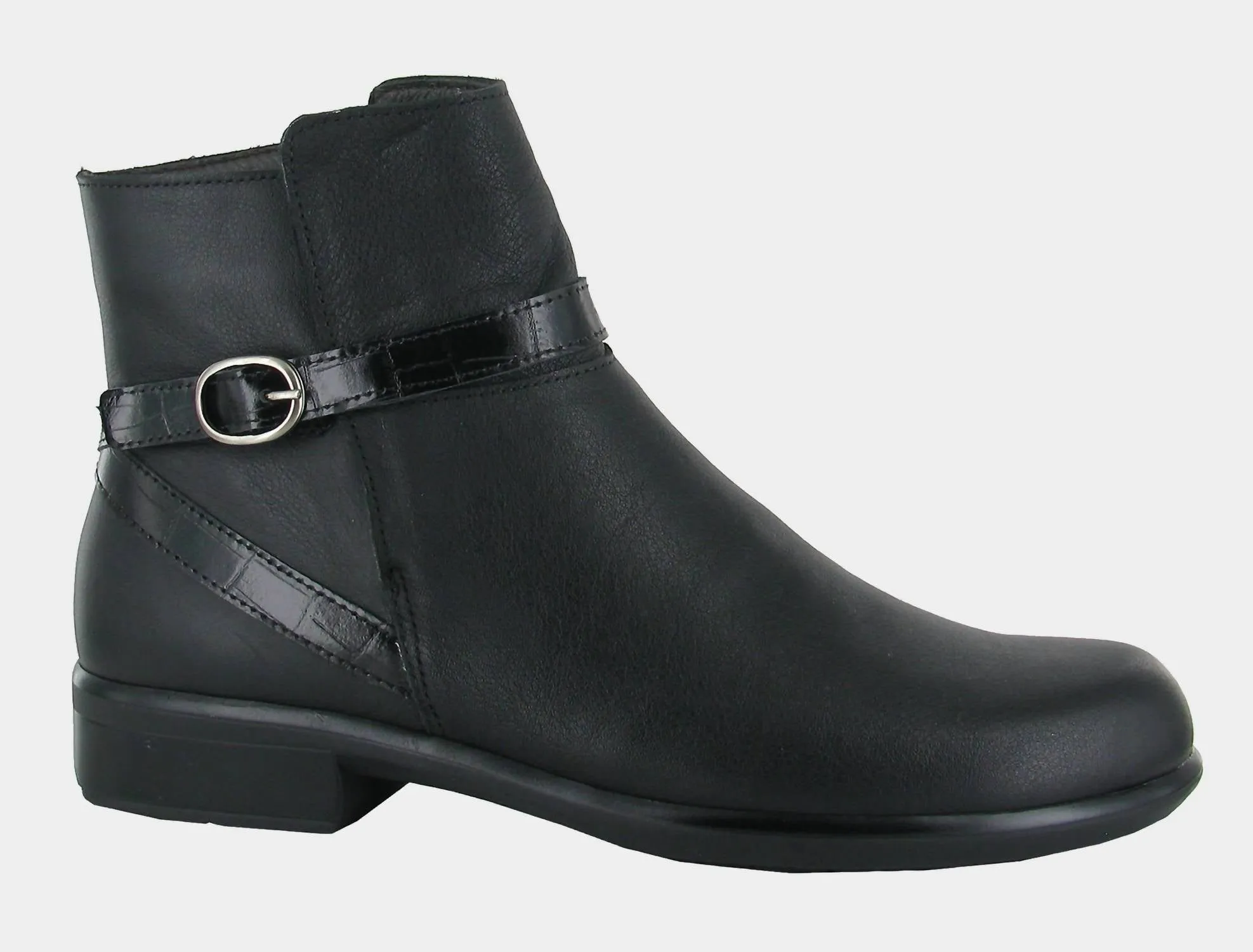 Model Women's Briza Boots In Soft Black/jet Black/black Croc