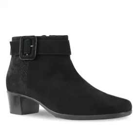 Women's Callie Ankle Booties In Black Suede Quick Lace System Contoured Heel Cup