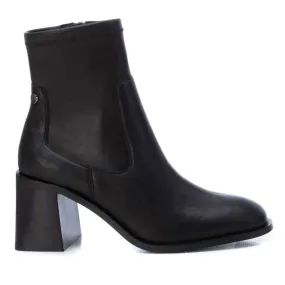 Non-Slip Grip Durable Look Women's Chelsea Booties In Black